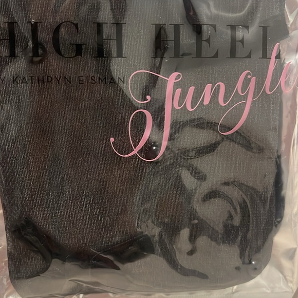 Free People Velvet Bow Pearl Tight - Sheer Black - Picture 7 of 8